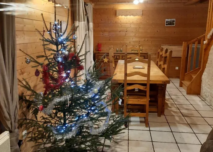 Bois Et Pierre 샬레